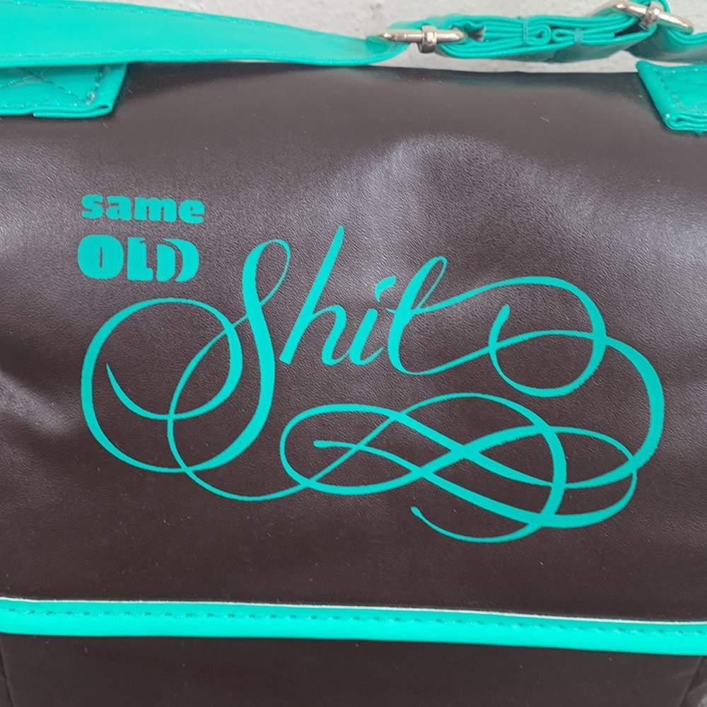 Wink Lunch Bag Dark Brown Green Explicit Content Insulated Wild Eye Designs NWT - Picture 3 of 13